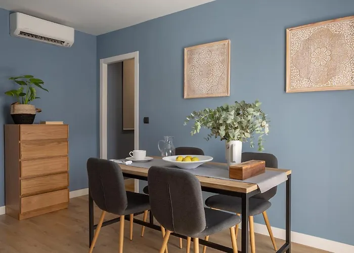 Superior One-Bedroom Apartment