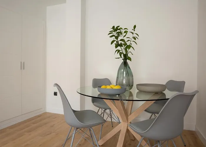 Superior One-Bedroom Apartment